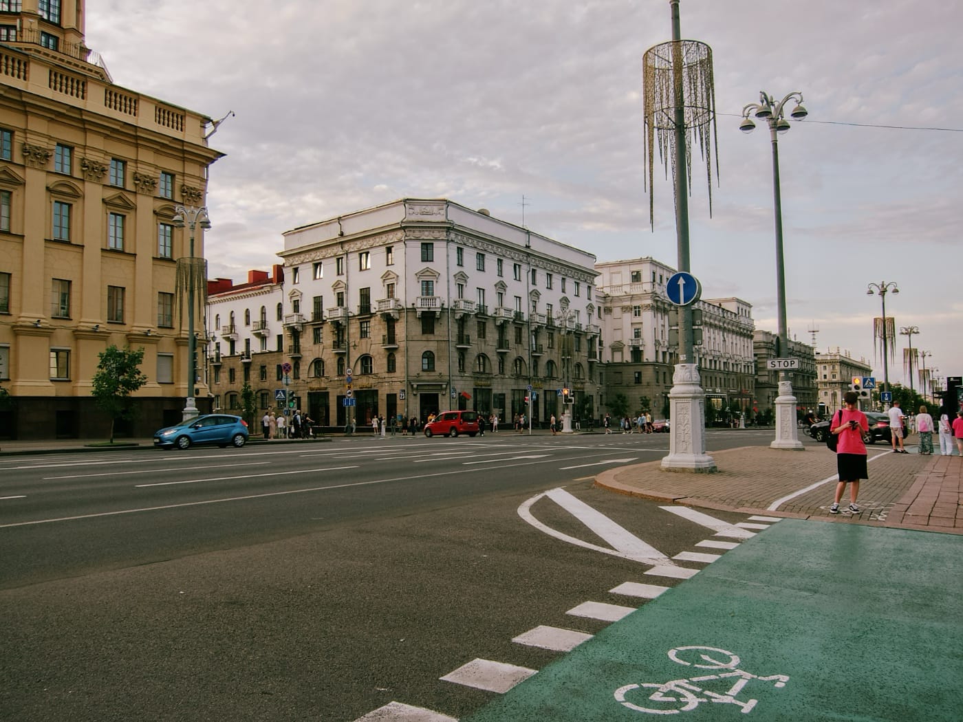 Проспект в летнем Минске