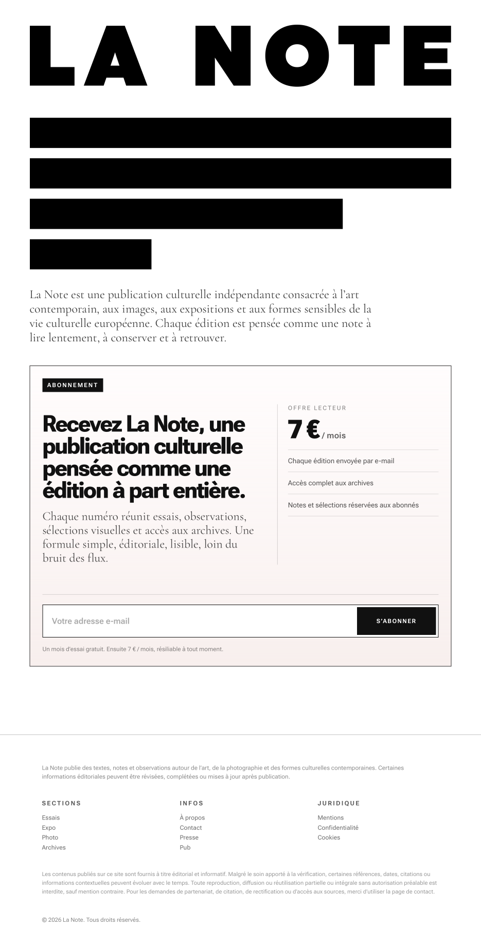 Текст на фото: «LA NOTE» и информация о подписке на культурное издание за 7 € в месяц.